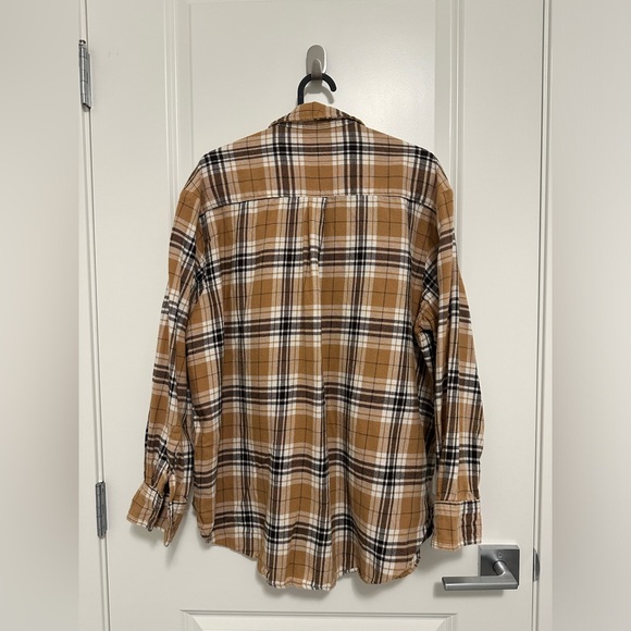 GAP Big Shirt Butterscotch Flannel - Picture 3 of 5